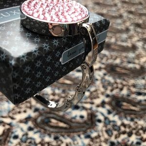 ⚡️SALE⚡️NWT - Luxe Link Purse Holder - Swarovski